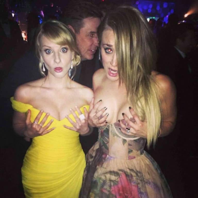 Melissa Rauch and Kaley Cuoco