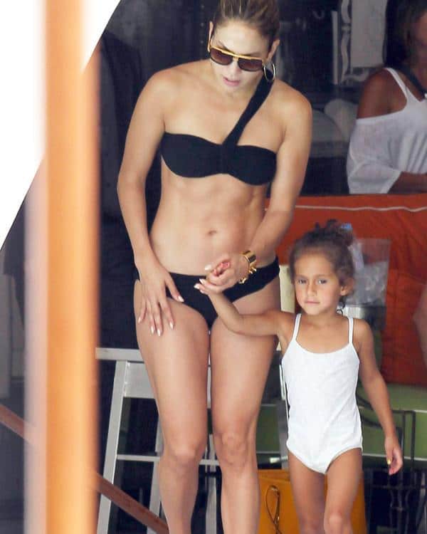 jennifer lopez daughter