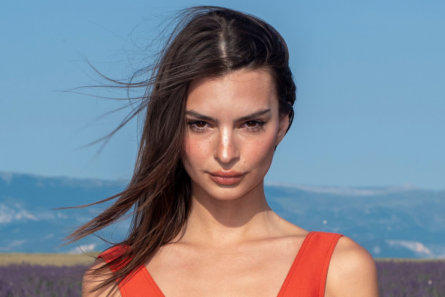 Forget Blurred Lines, We Love Emily Ratajkowski For Her 