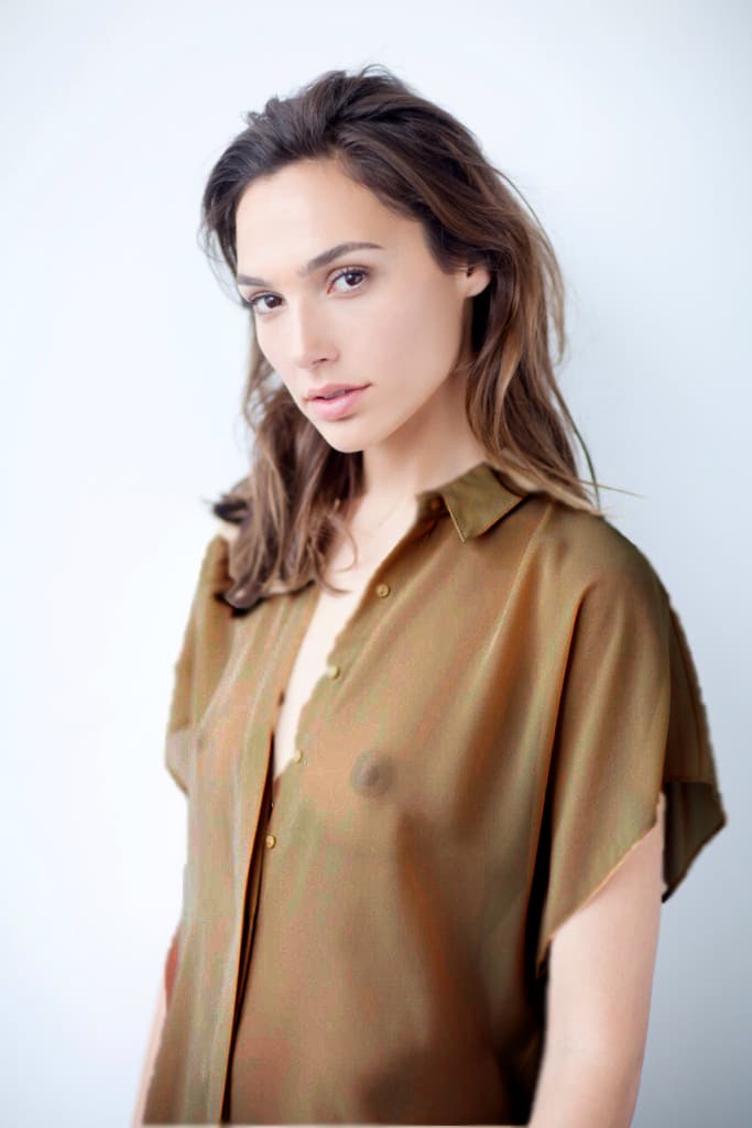 Gal Gadot Nipples Pics