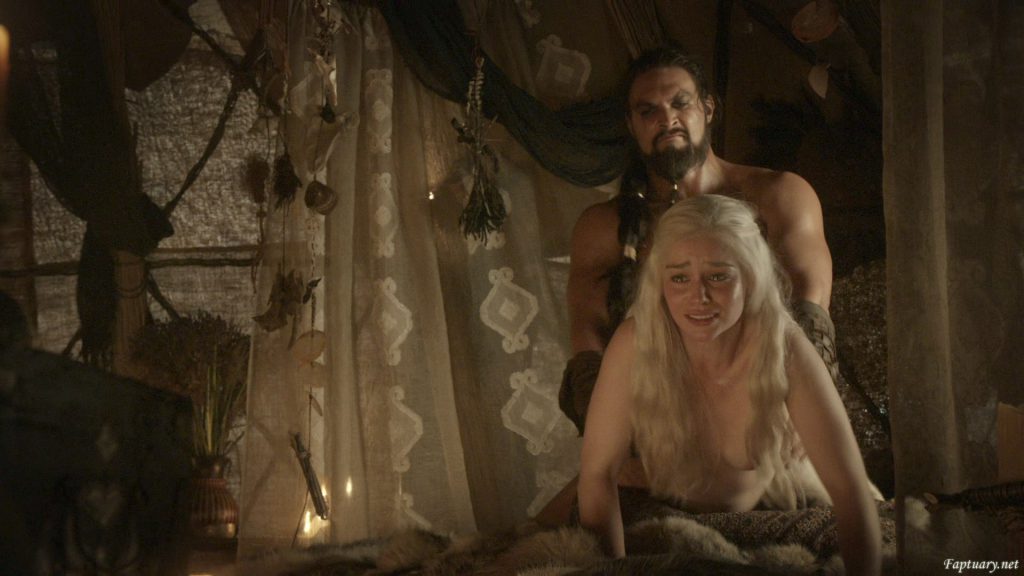 Emilia Clarke nude Game Of Thrones