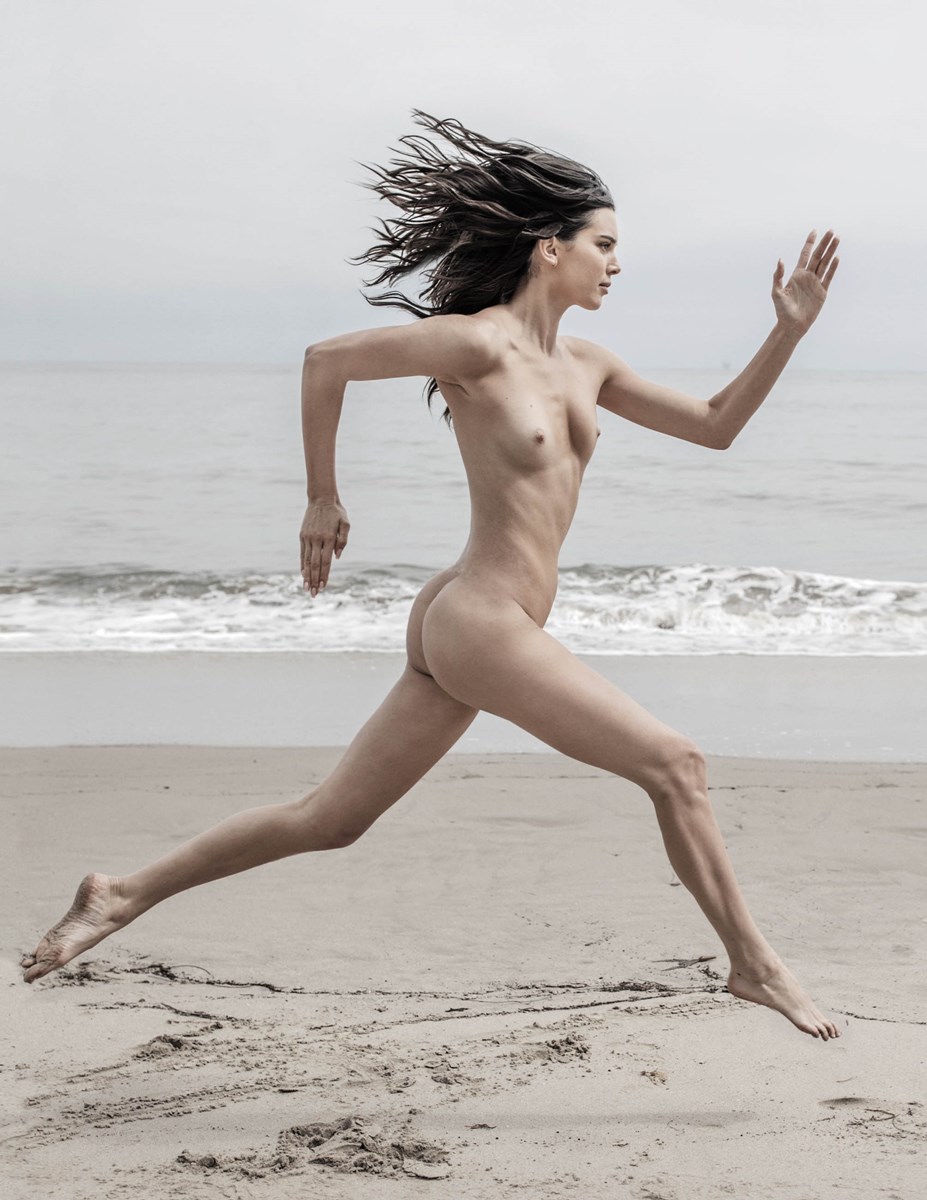 голые женские бег фото 80