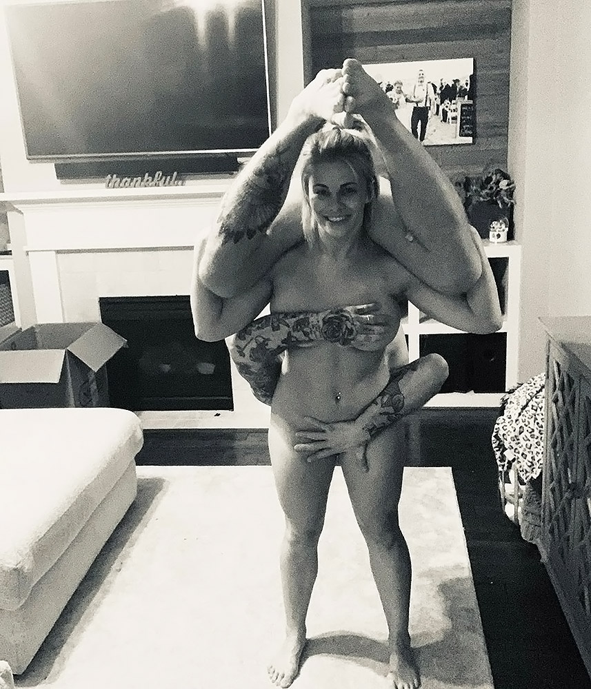 Paige VanZant nude and sexy photos are enough to make most guys horny and w...