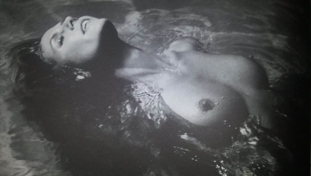 Heidi Klum Nude naked boobs Modeling Photos
