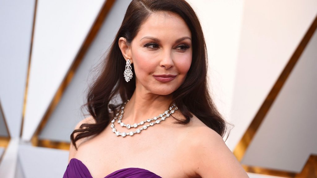 sexy Ashley Judd nude naked sexy pics